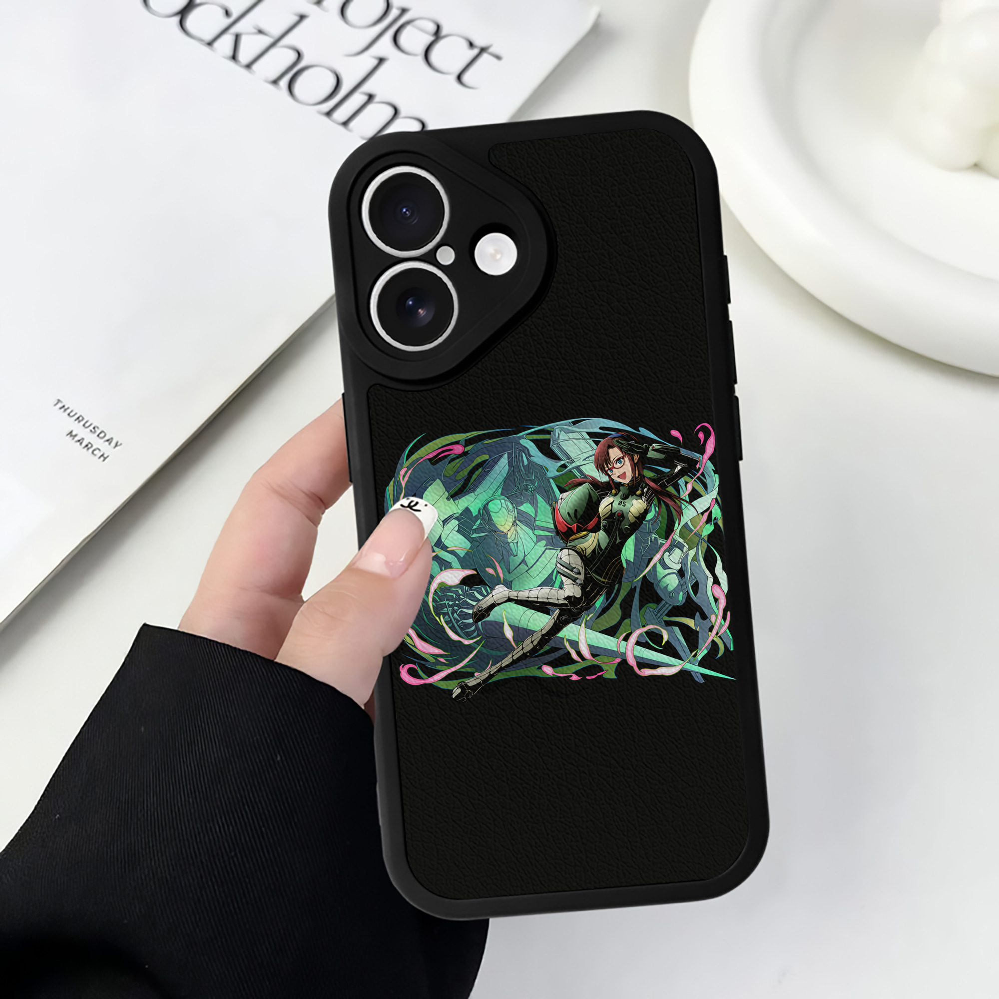 （画像用） EVA 新世紀エヴァンゲリオン 【iPhone 16シリーズ対応】シリコンスマホケース（レザー調） 材質：シリコン